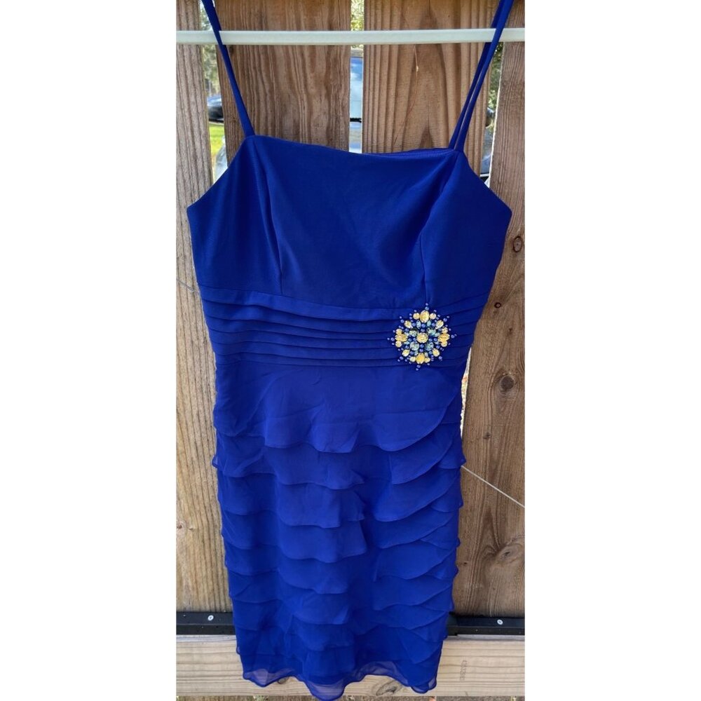 Jessica Howard Royal Blue Tiered Cocktail Dress Size 10 w/ Brooch Embellishment